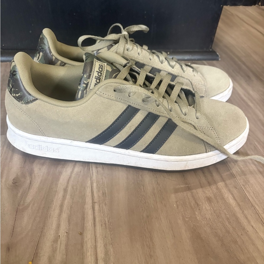 adidas Tan and Black Low-Top Sneakers with Camouflage Accents